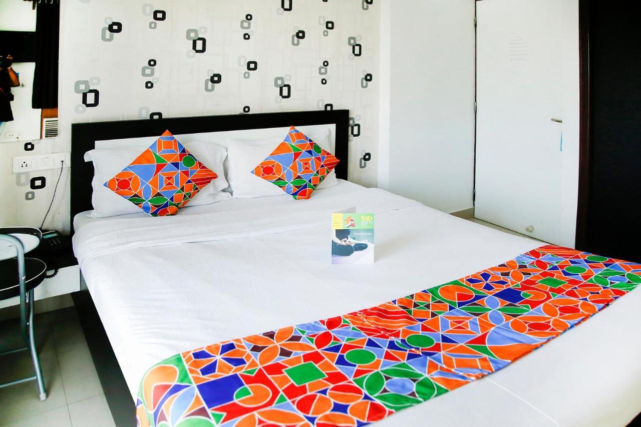 Fabhotel Eleanora - New Town Calcutta Buitenkant foto