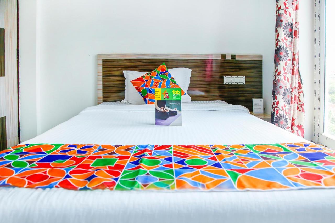 Fabhotel Eleanora - New Town Calcutta Buitenkant foto