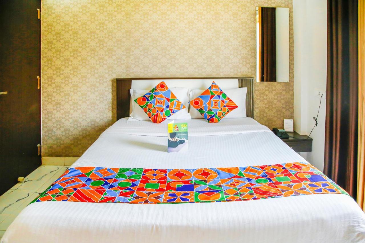 Fabhotel Eleanora - New Town Calcutta Buitenkant foto