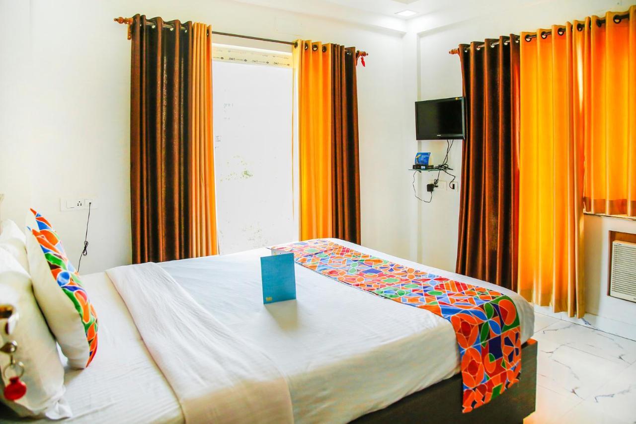 Fabhotel Eleanora - New Town Calcutta Buitenkant foto